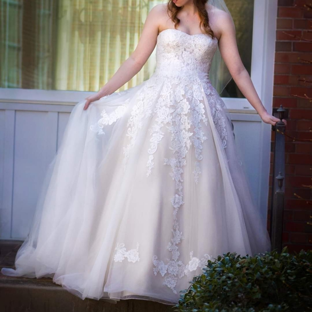 Wedding Dress!
